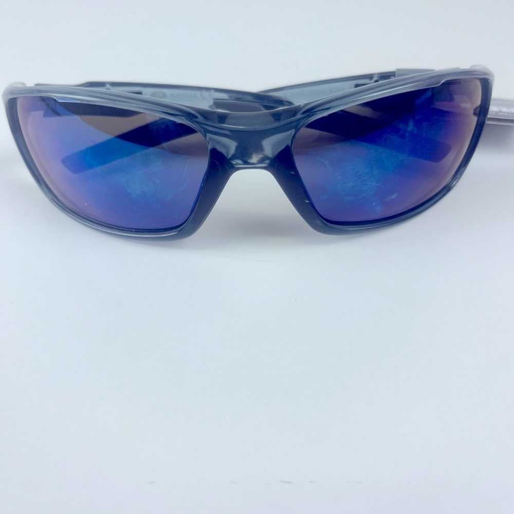 Men’s Foster Grant Iron Man Sunglasses IF 1804 XGRY MIR